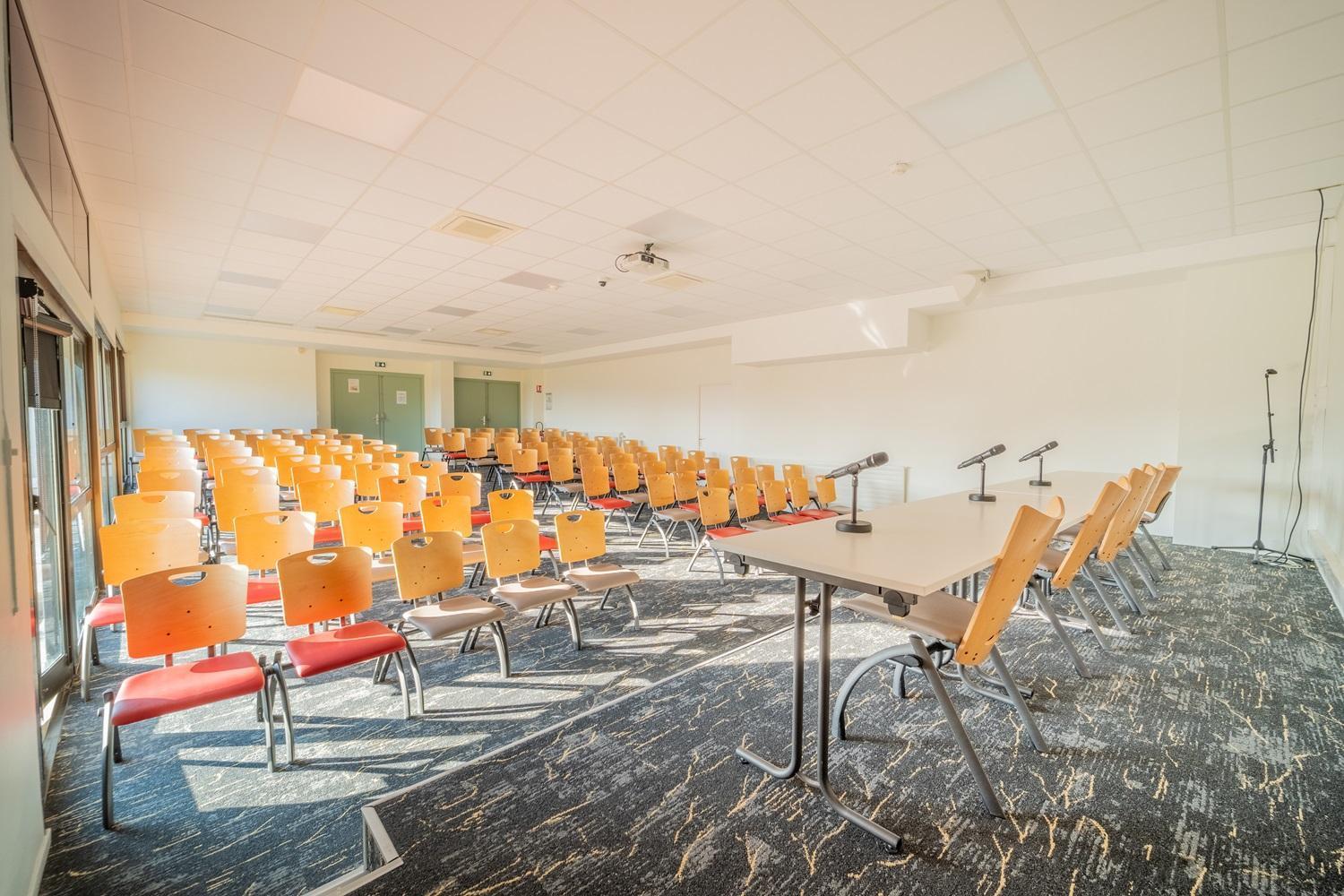 Centre Jean Xxiii Hotel Annecy Bagian luar foto
